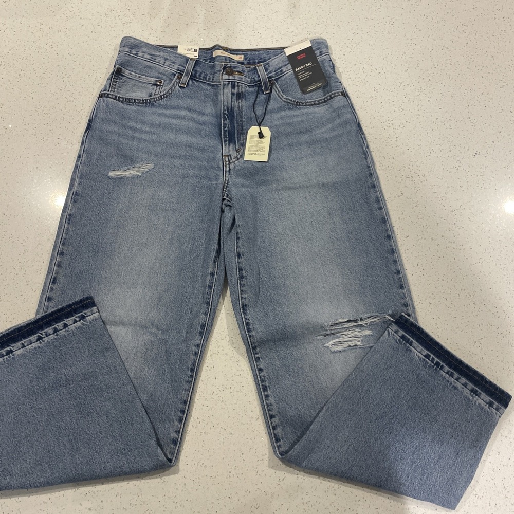Levis Premium Dad Jeans Light Wash Blue High Rise Baggy Relaxed Fit Big E 30/32